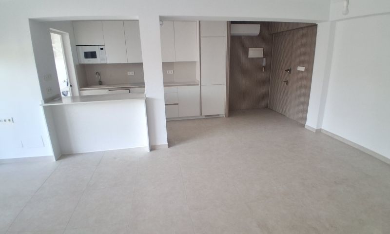 3 Bed, 1 Bath, ApartmentFor Sale, Torrevieja, Alicante