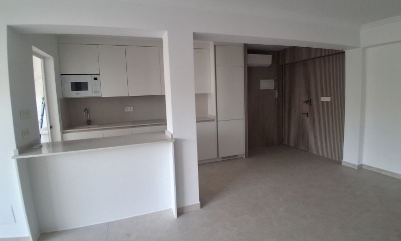 3 Bed, 1 Bath, ApartmentFor Sale, Torrevieja, Alicante