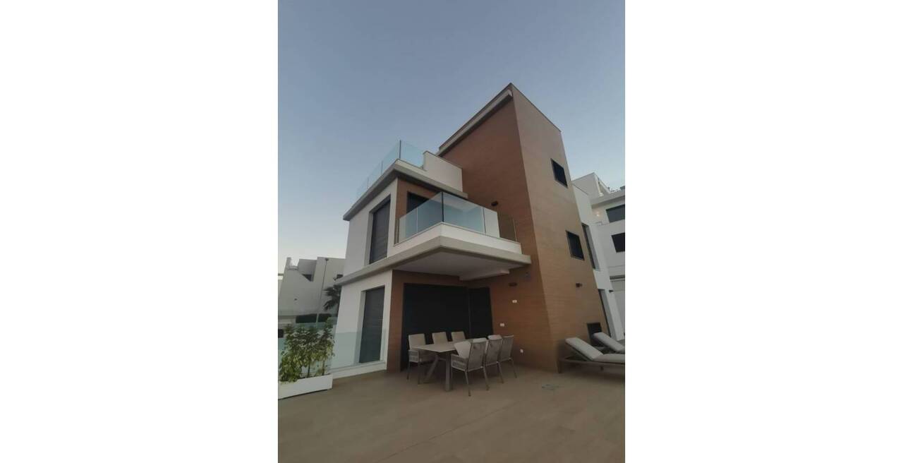 6 Bed, 5 Bath, HouseFor Sale, Campoamor, Alicante