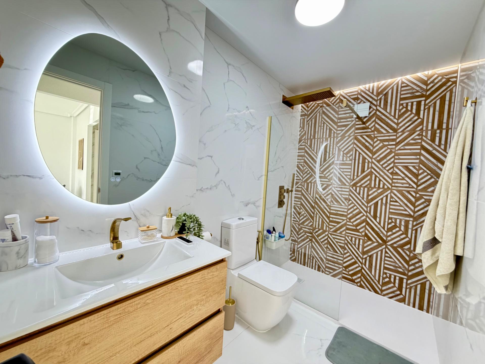 1 Bed, 1 Bath, ApartmentFor Sale, Orihuela Costa, Alicante