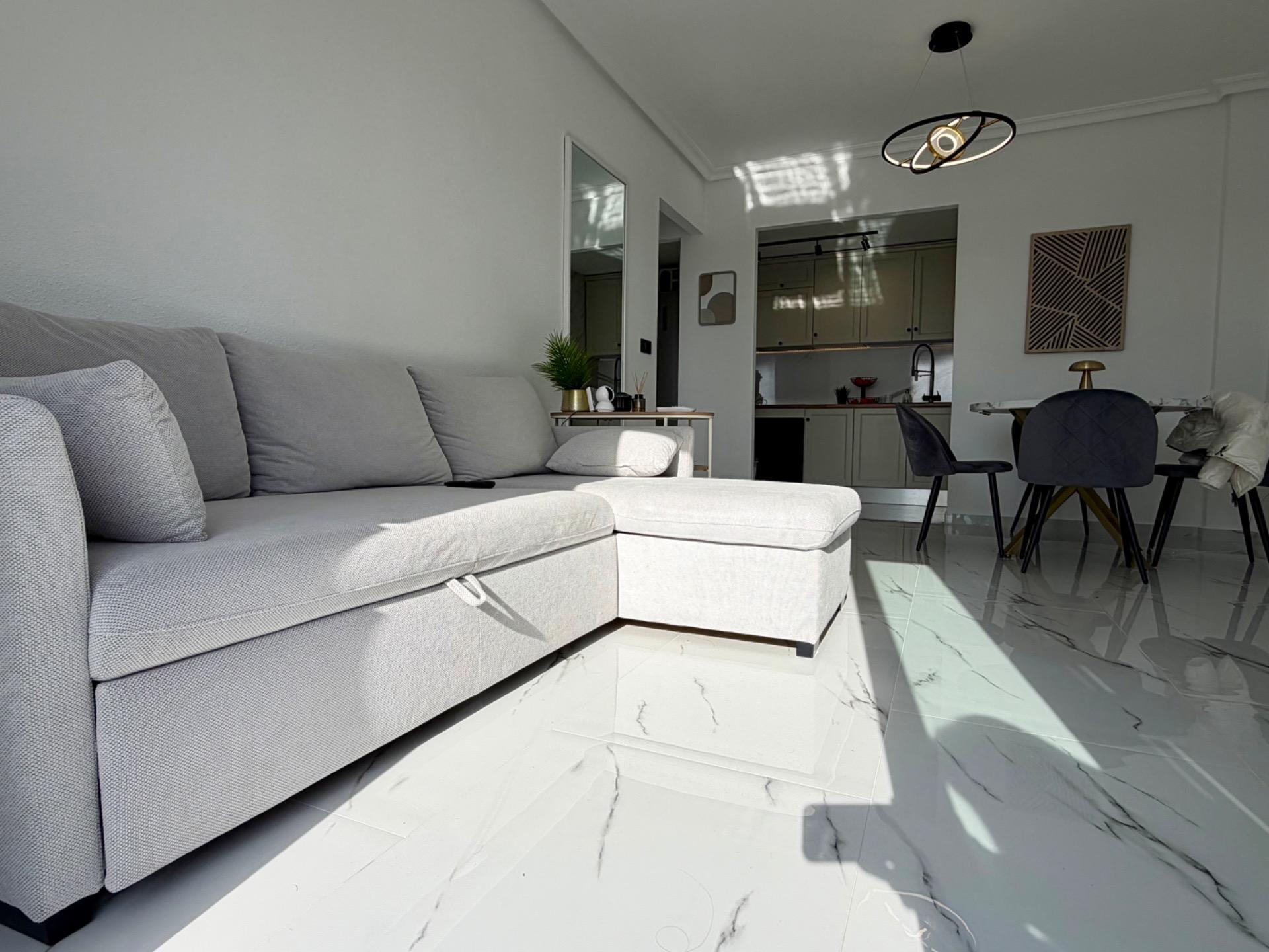 1 Bed, 1 Bath, ApartmentFor Sale, Orihuela Costa, Alicante