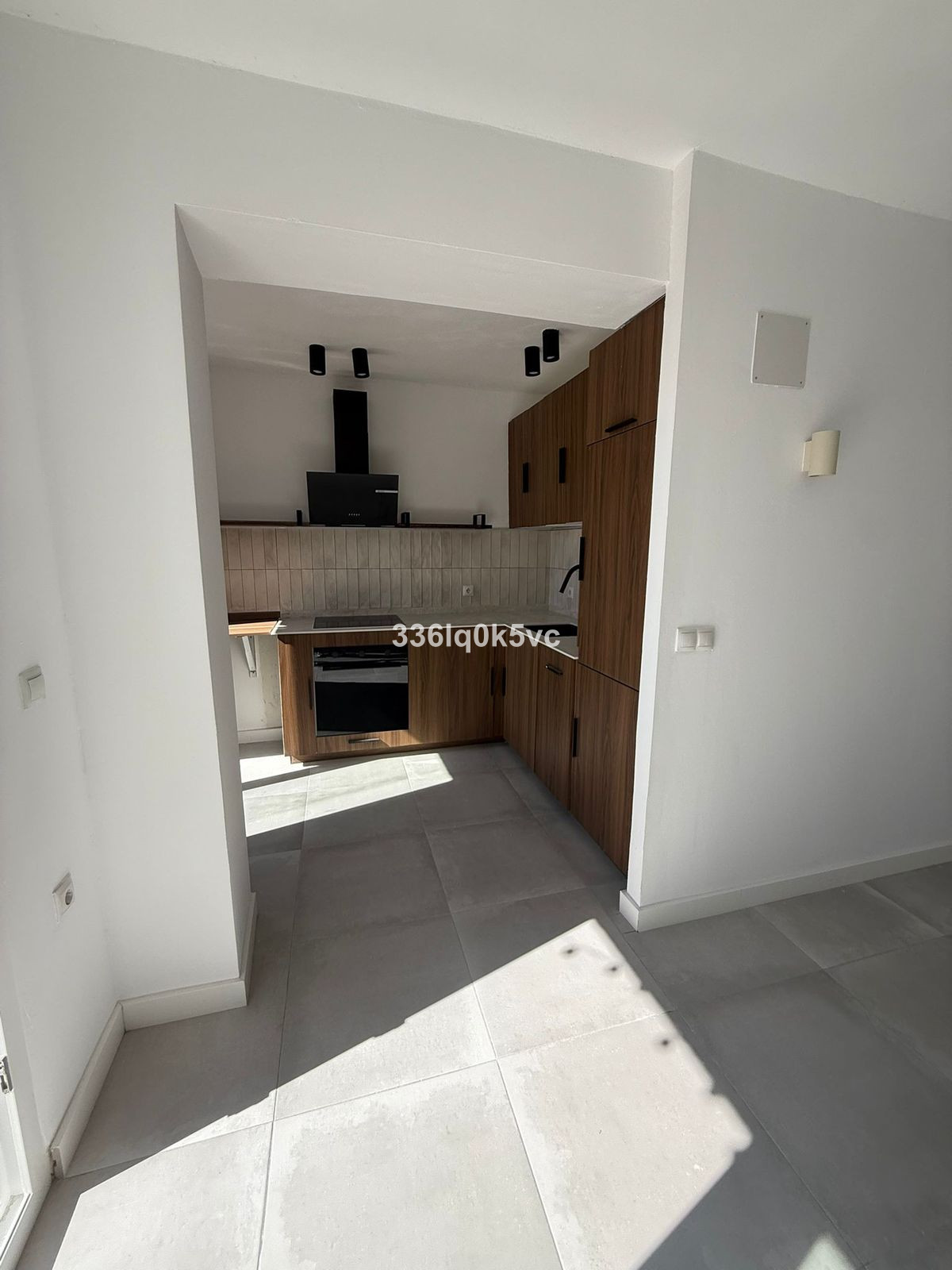 3 Bed, 2 Bath, ApartmentFor Sale, Malaga, Malaga