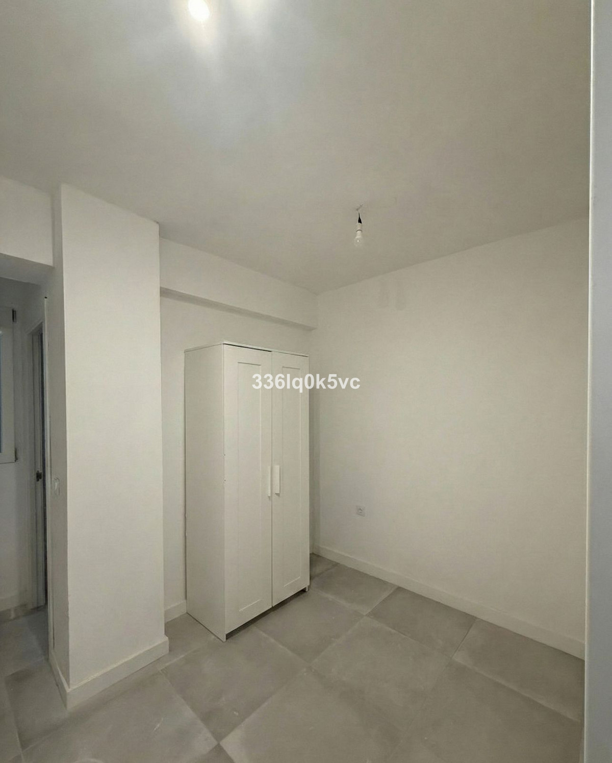 3 Bed, 2 Bath, ApartmentFor Sale, Malaga, Malaga