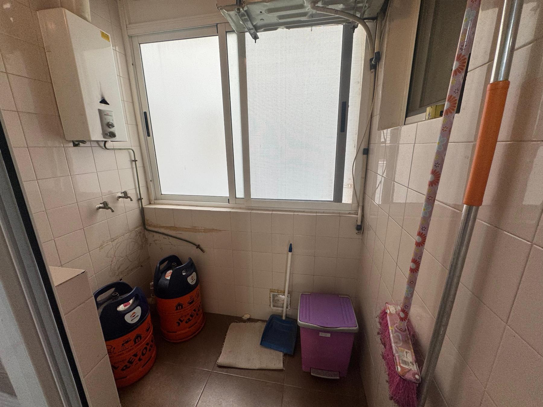 3 Bed, 2 Bath, ApartmentFor Sale, Torrevieja, Alicante