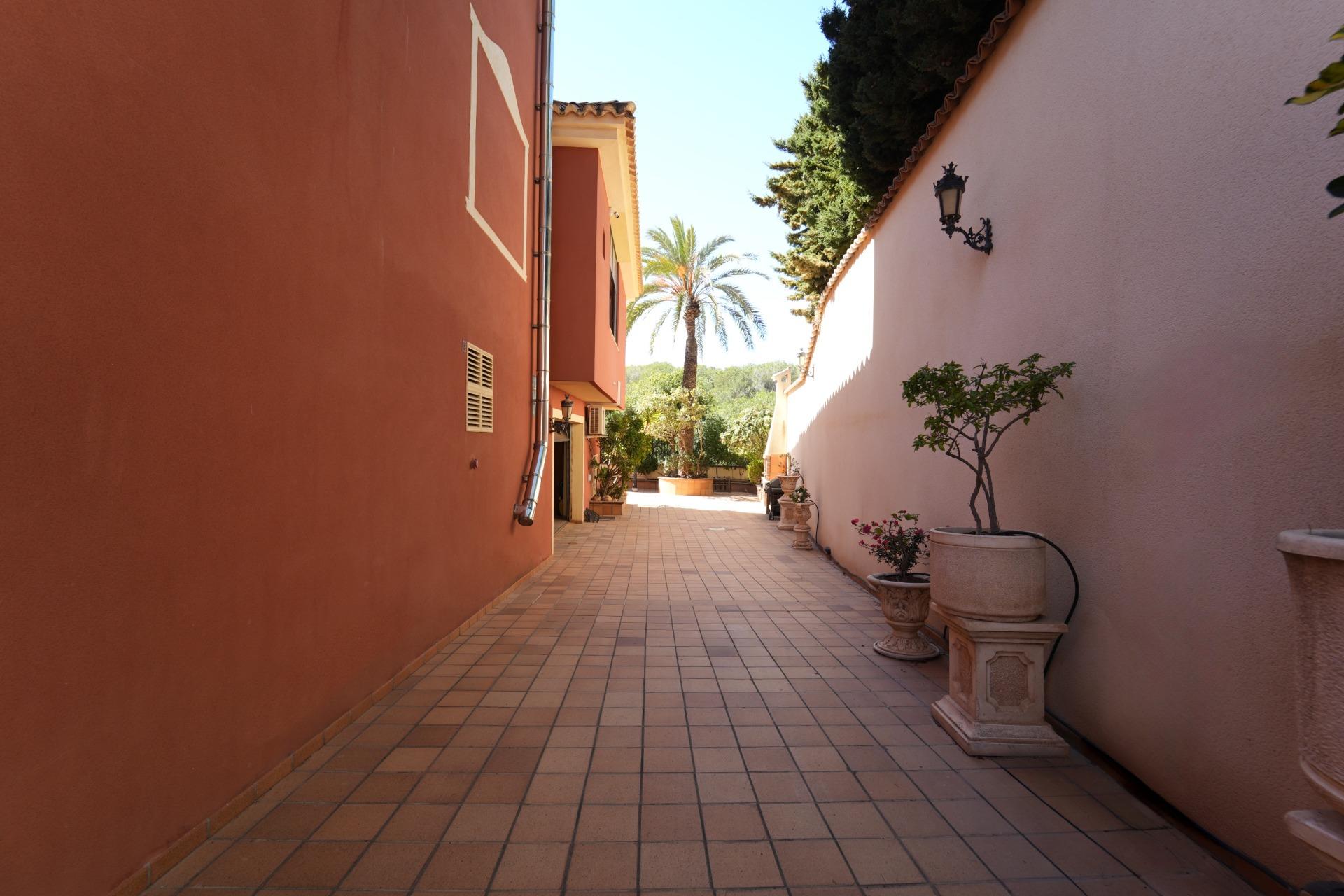 8 Bed, 6 Bath, HouseFor Sale, Orihuela Costa, Alicante