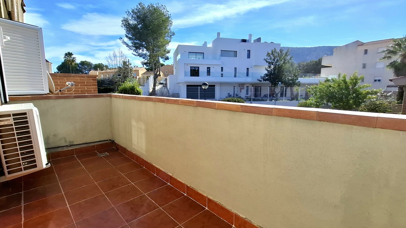 3 Bed, 2 Bath, HouseFor Sale, Albir, Alicante