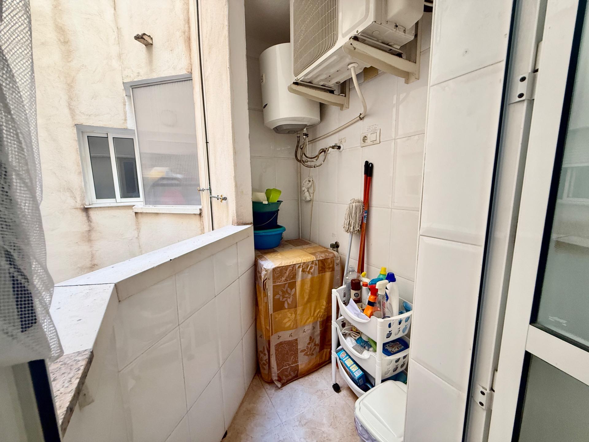 2 Bed, 1 Bath, ApartmentFor Sale, Torrevieja, Alicante