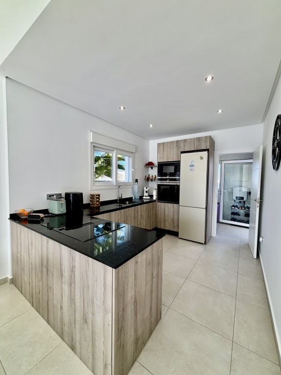 3 Bed, 2 Bath, HouseFor Sale, Benijofar, Alicante