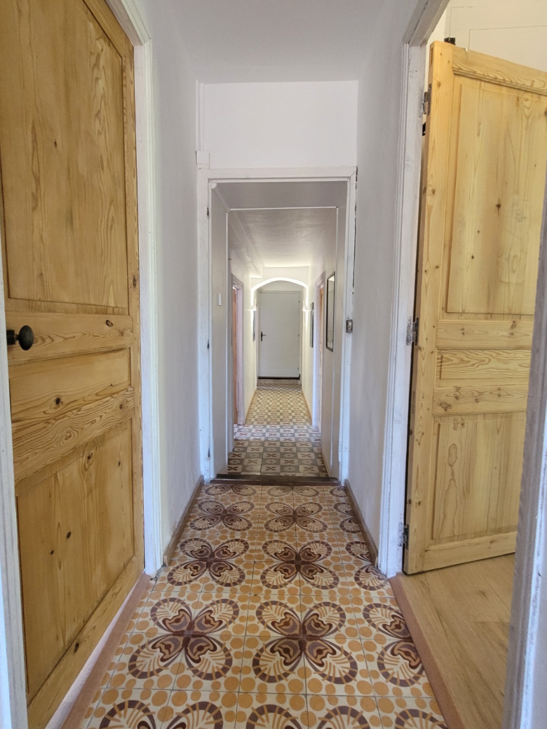 7 Bed, 4 Bath, HouseFor Sale, Faugeres, Herault, Languedoc-Roussillon, 34600