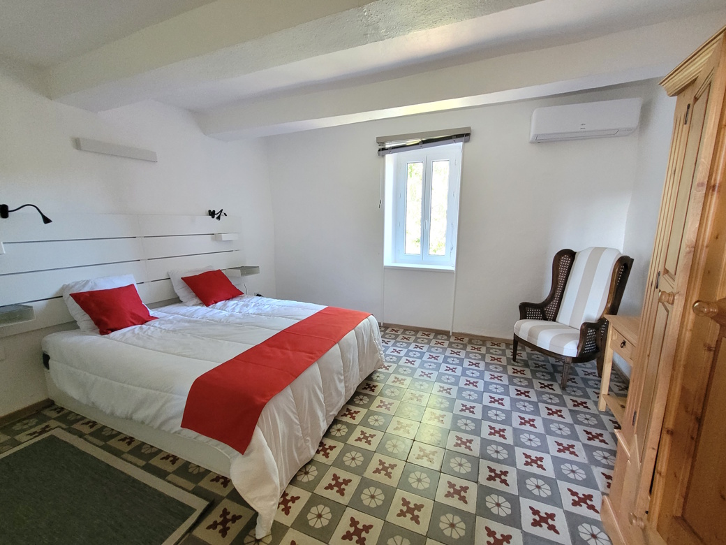 7 Bed, 4 Bath, HouseFor Sale, Faugeres, Herault, Languedoc-Roussillon, 34600