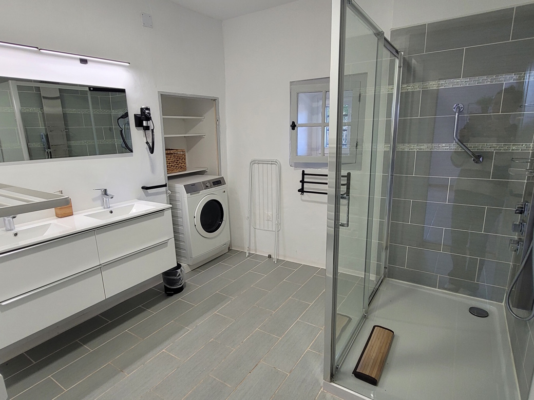 7 Bed, 4 Bath, HouseFor Sale, Faugeres, Herault, Languedoc-Roussillon, 34600