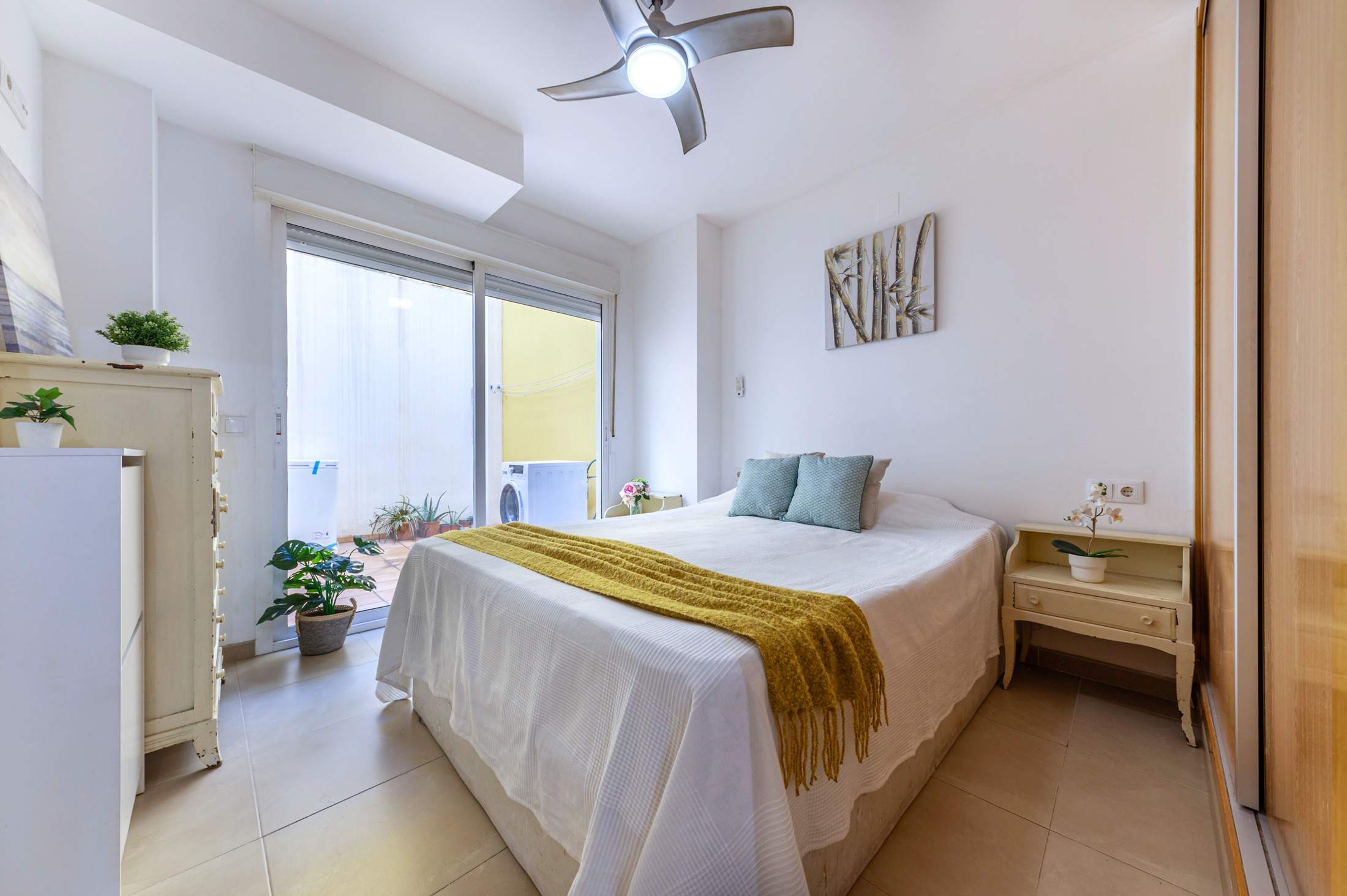 2 Bed, 2 Bath, ApartmentFor Sale, Alicante, Alicante