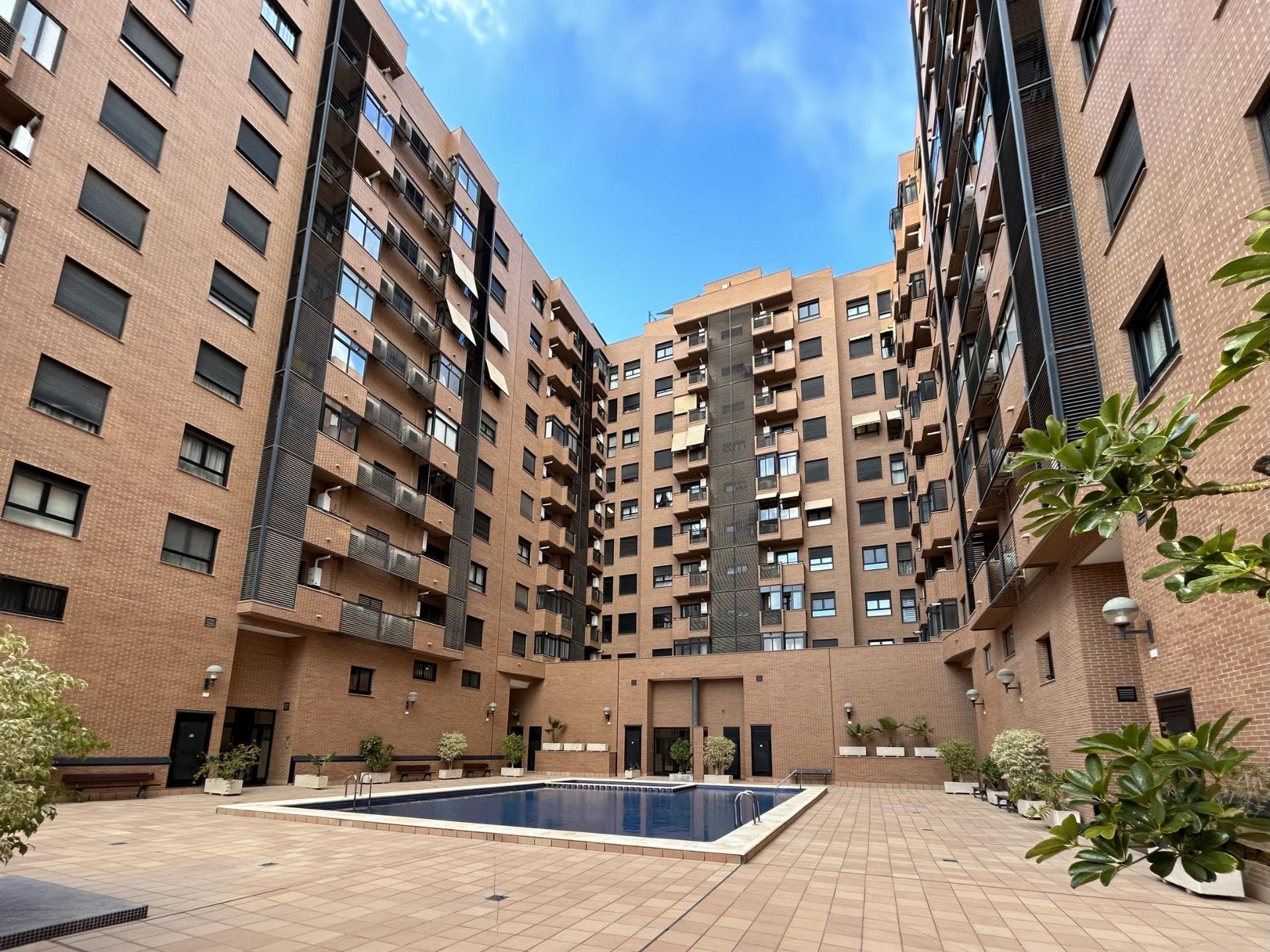 2 Bed, 2 Bath, ApartmentFor Sale, Alicante, Alicante