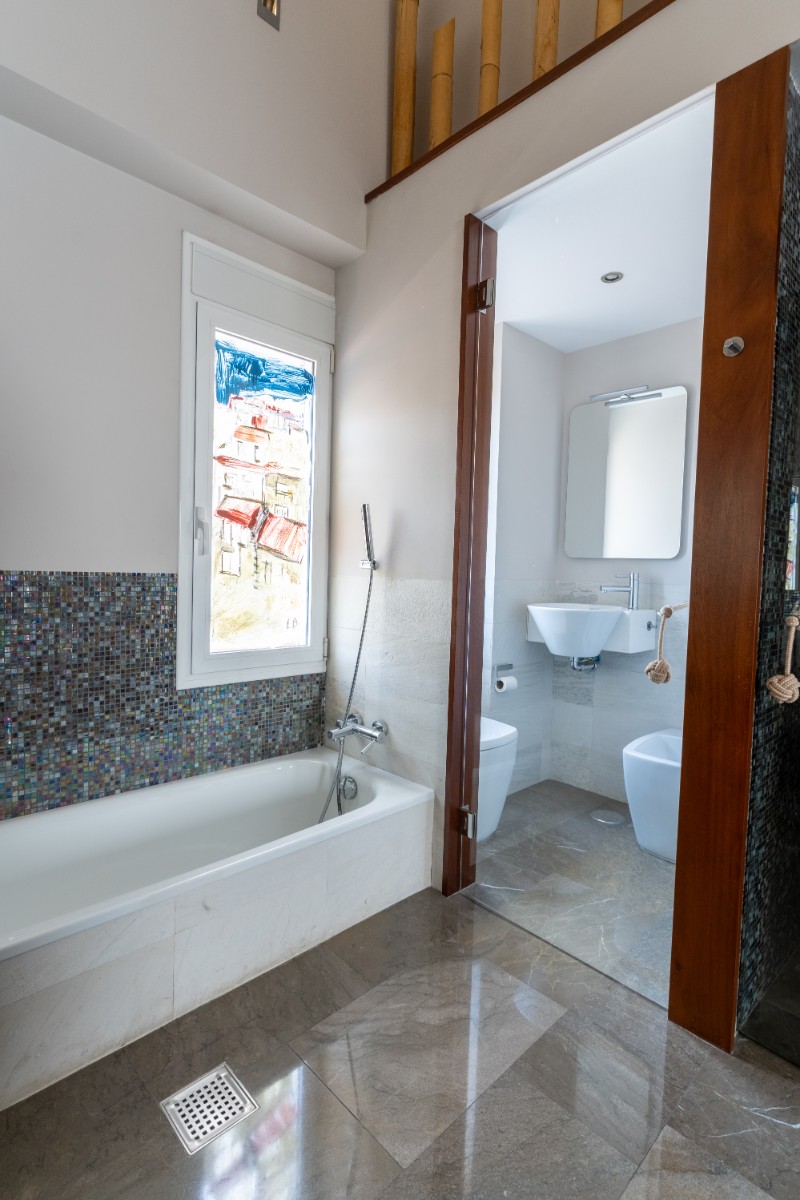 3 Bed, 4 Bath, ApartmentFor Sale, Alicante, Alicante