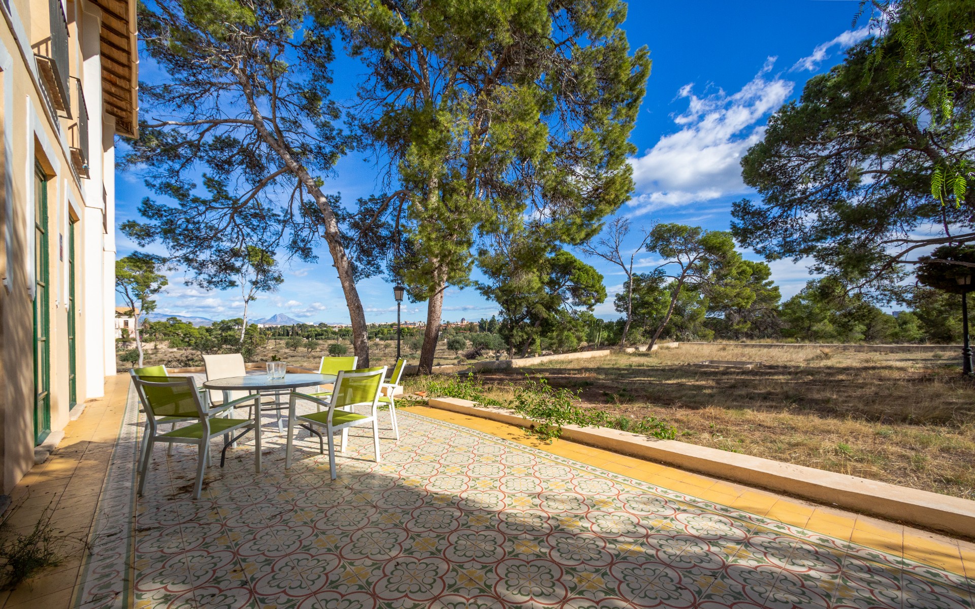 7 Bed, 3 Bath, HouseFor Sale, Alicante, Alicante