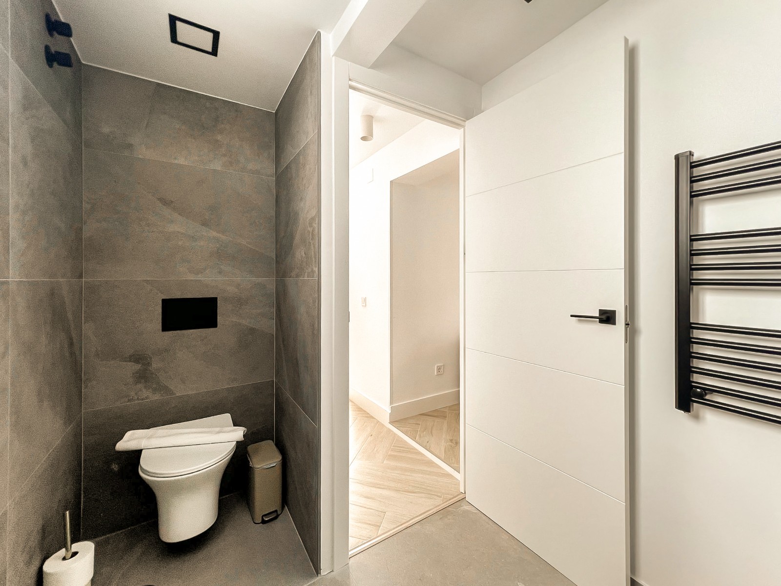 1 Bed, 1 Bath, ApartmentFor Sale, Alicante, Alicante