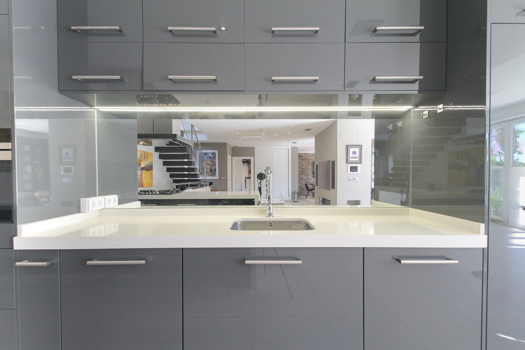 4 Bed, 2 Bath, HouseFor Sale, Torrevieja, Alicante