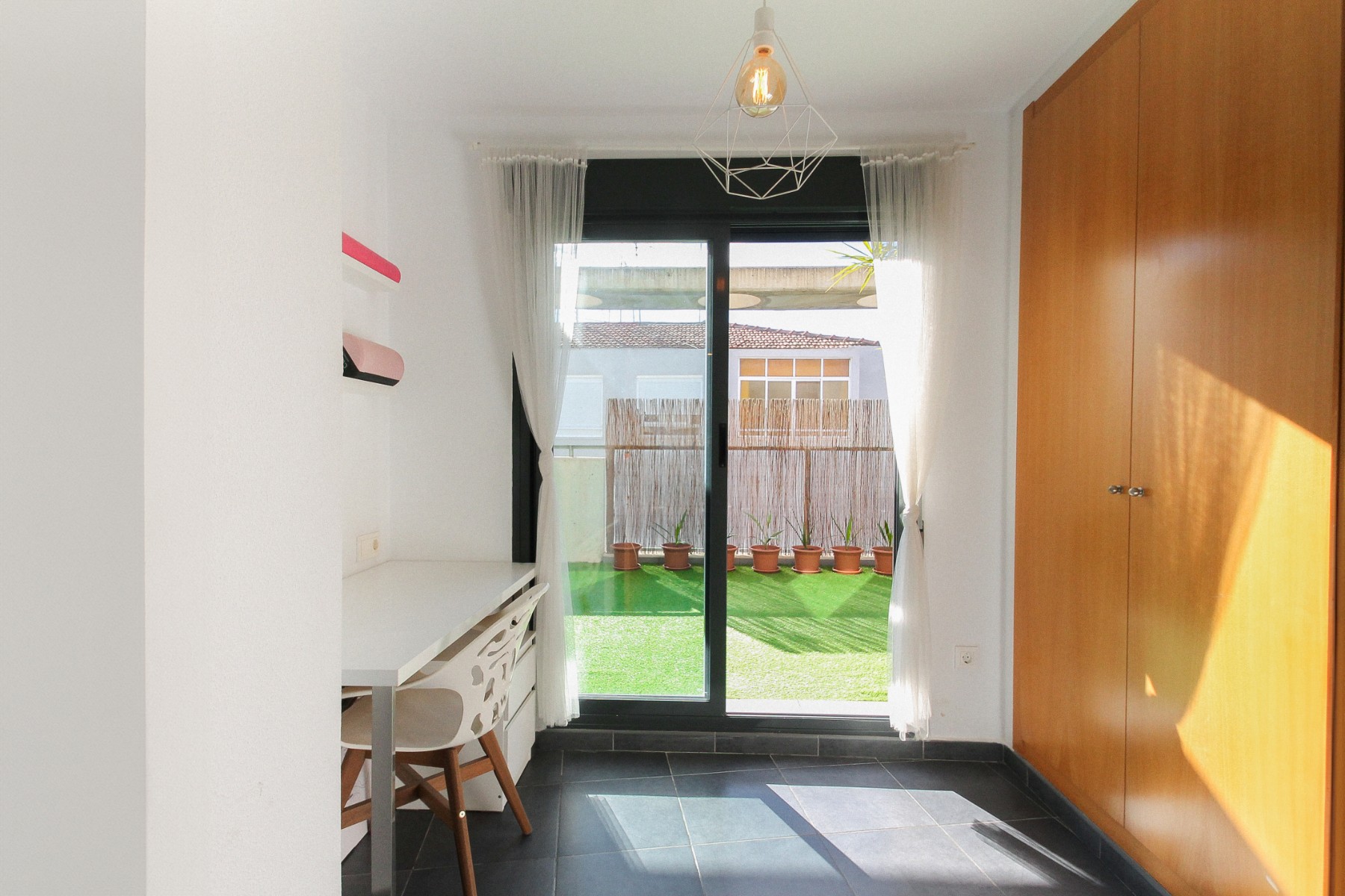 3 Bed, 2 Bath, ApartmentFor Sale, Alicante, Alicante