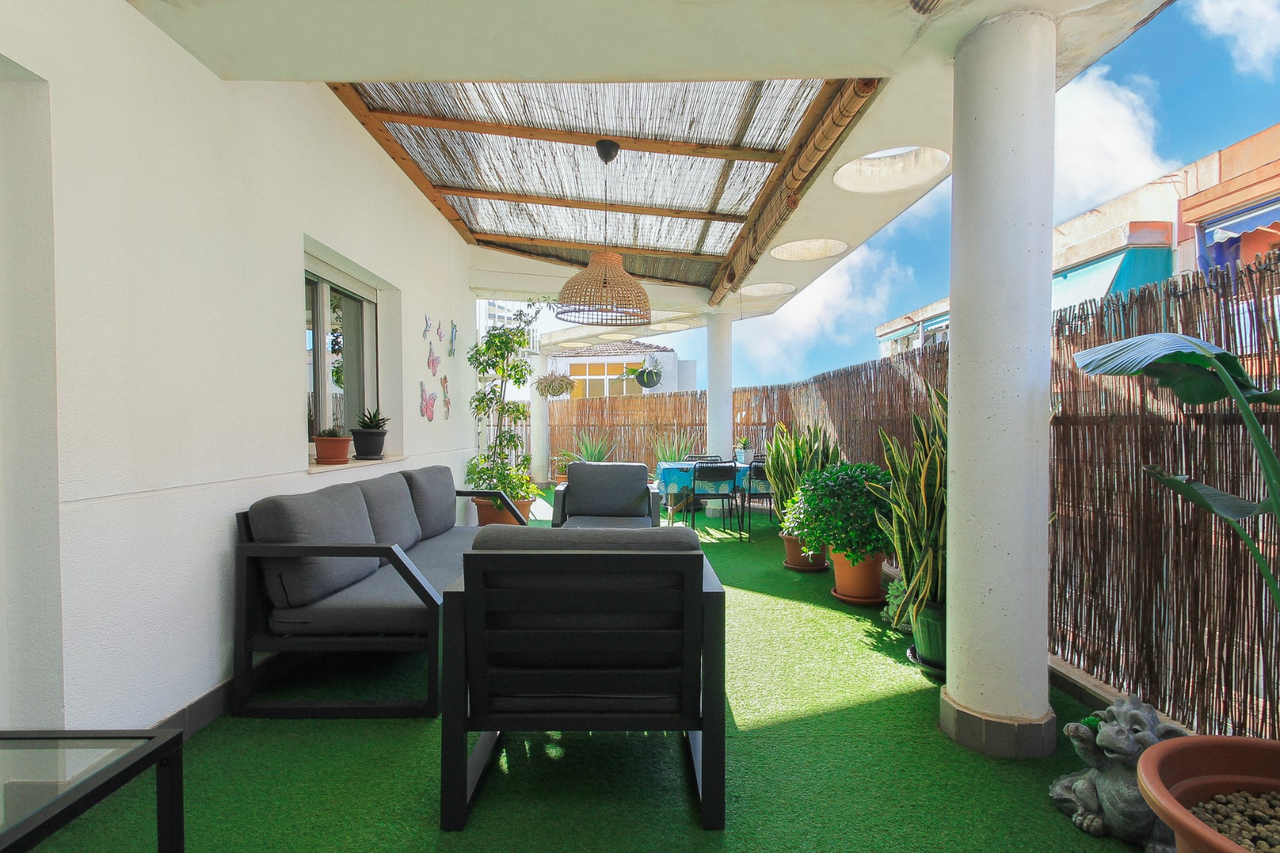 3 Bed, 2 Bath, ApartmentFor Sale, Alicante, Alicante