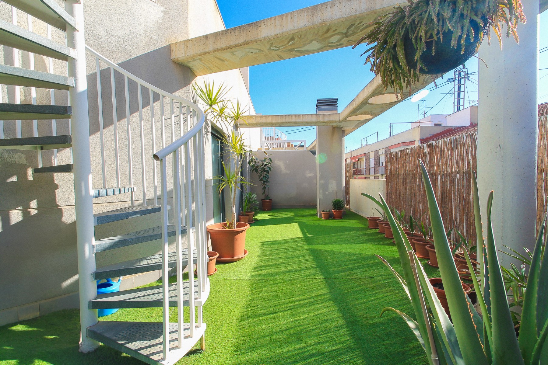 3 Bed, 2 Bath, ApartmentFor Sale, Alicante, Alicante