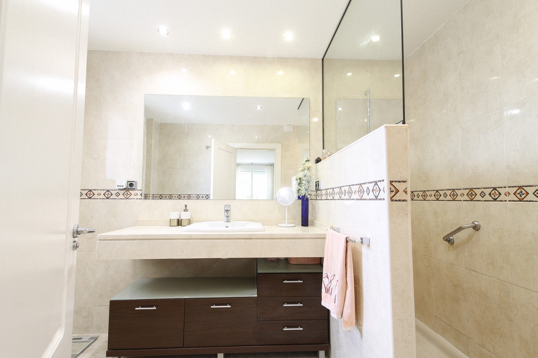 6 Bed, 3 Bath, HouseFor Sale, San Vicente del Raspeig, Alicante