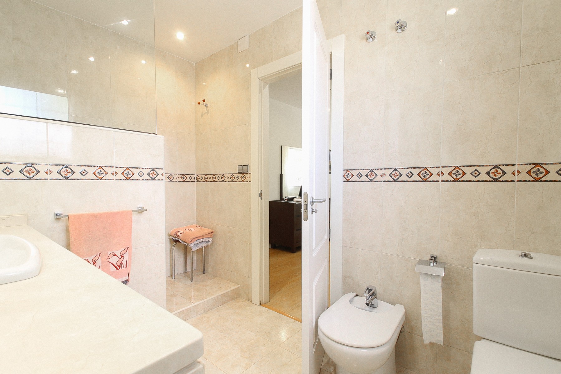 6 Bed, 3 Bath, HouseFor Sale, San Vicente del Raspeig, Alicante