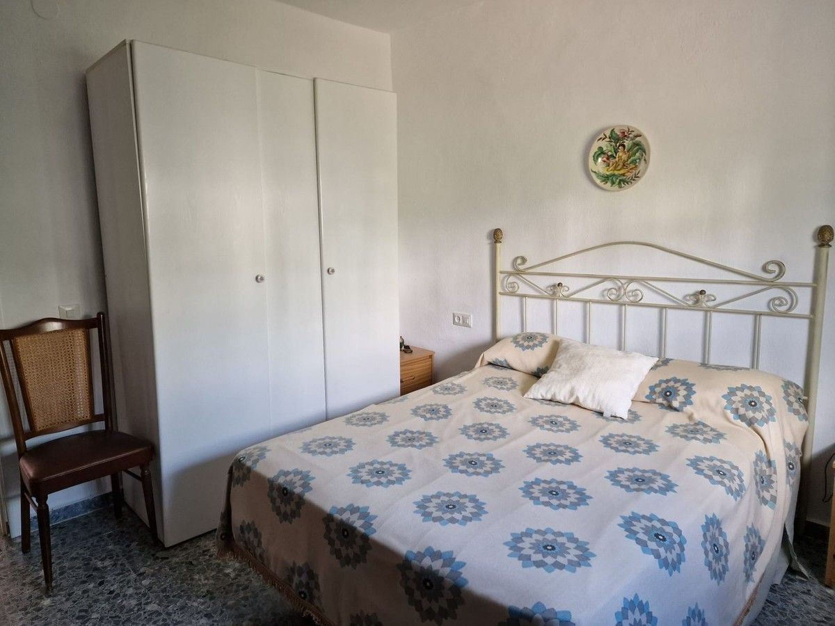 8 Bed, 3 Bath, HouseFor Sale, Tolox, Malaga