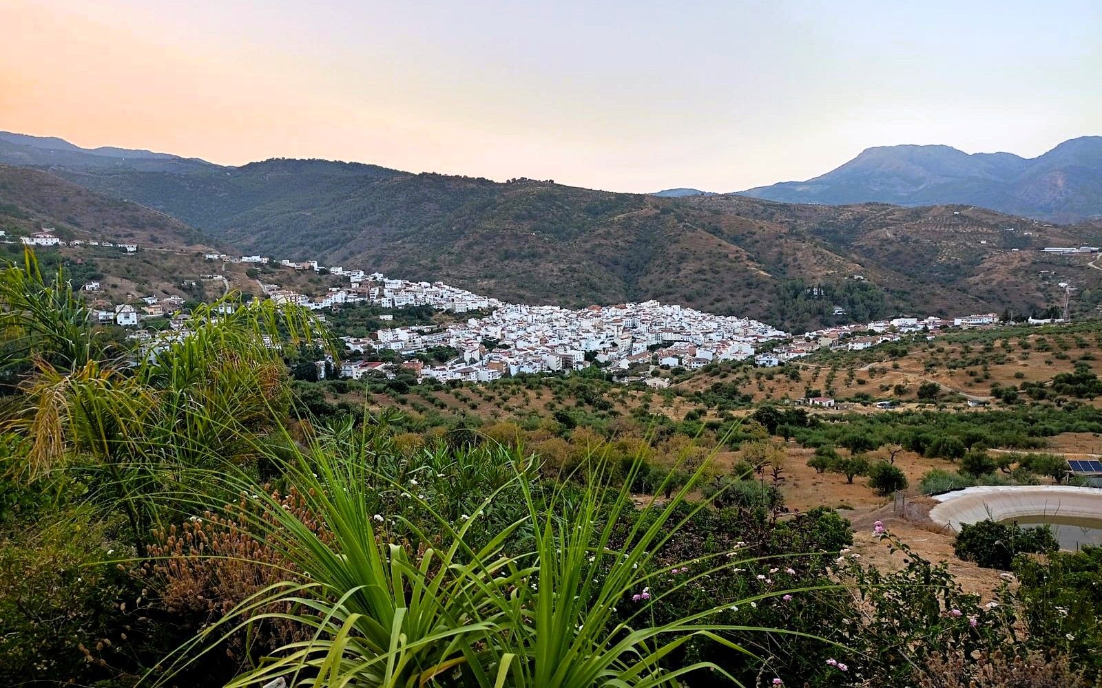 HouseFor Sale, Tolox, Malaga