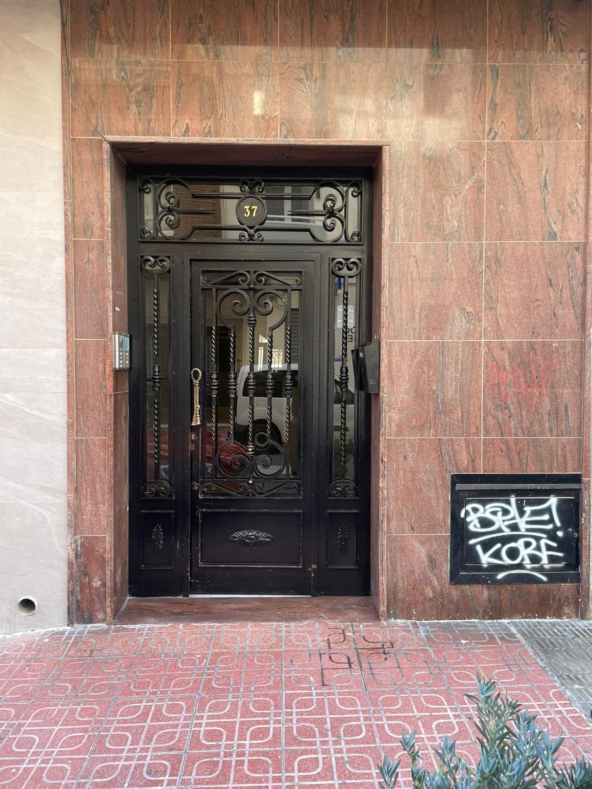 3 Bed, 2 Bath, ApartmentFor Sale, Torrevieja, Alicante