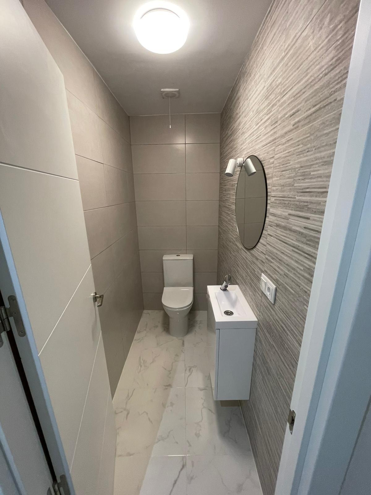 3 Bed, 2 Bath, ApartmentFor Sale, Torrevieja, Alicante