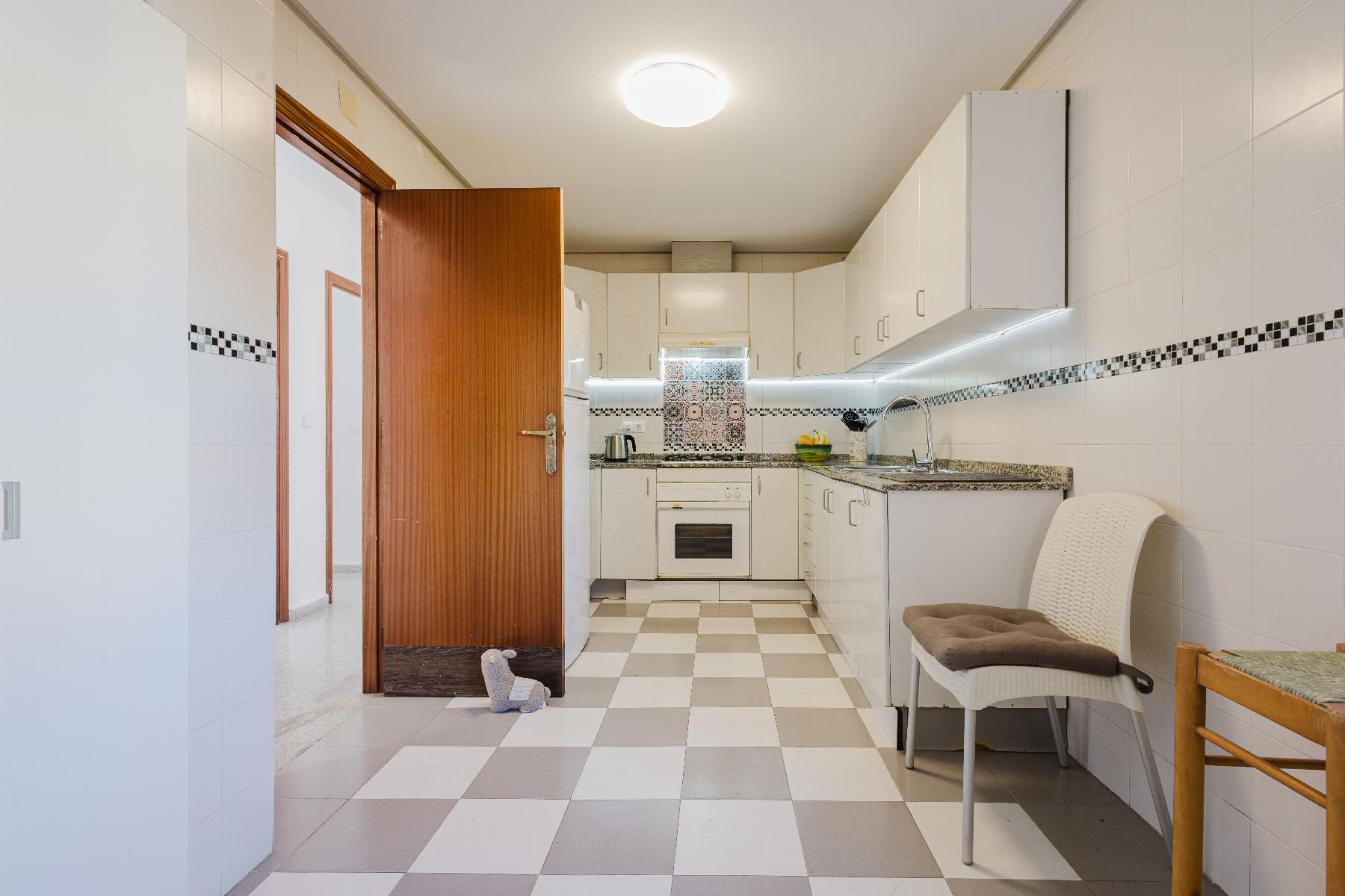 4 Bed, 2 Bath, ApartmentFor Sale, San Miguel de Salinas, Alicante