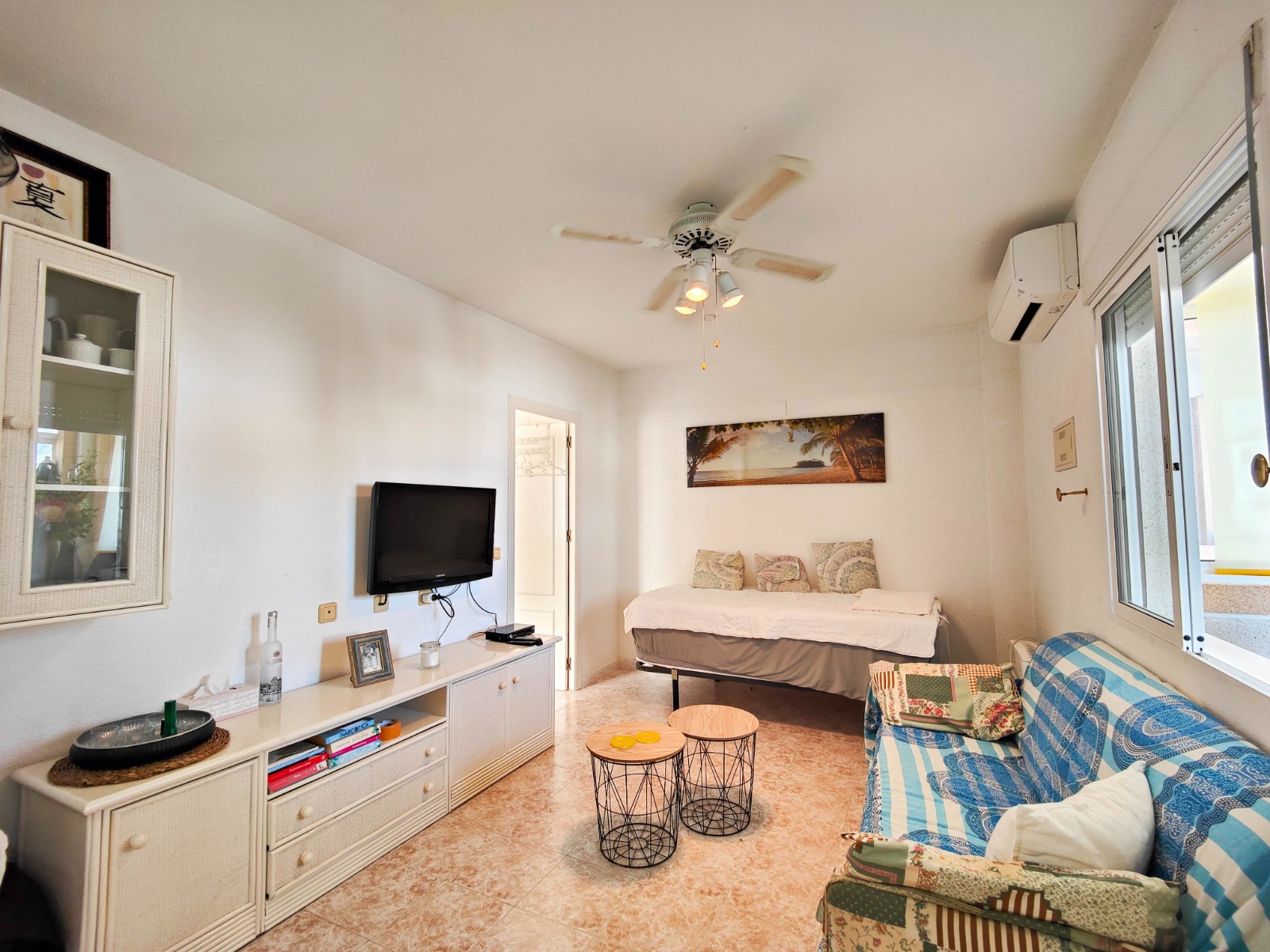 1 Bed, 1 Bath, ApartmentFor Sale, Torrevieja, Alicante