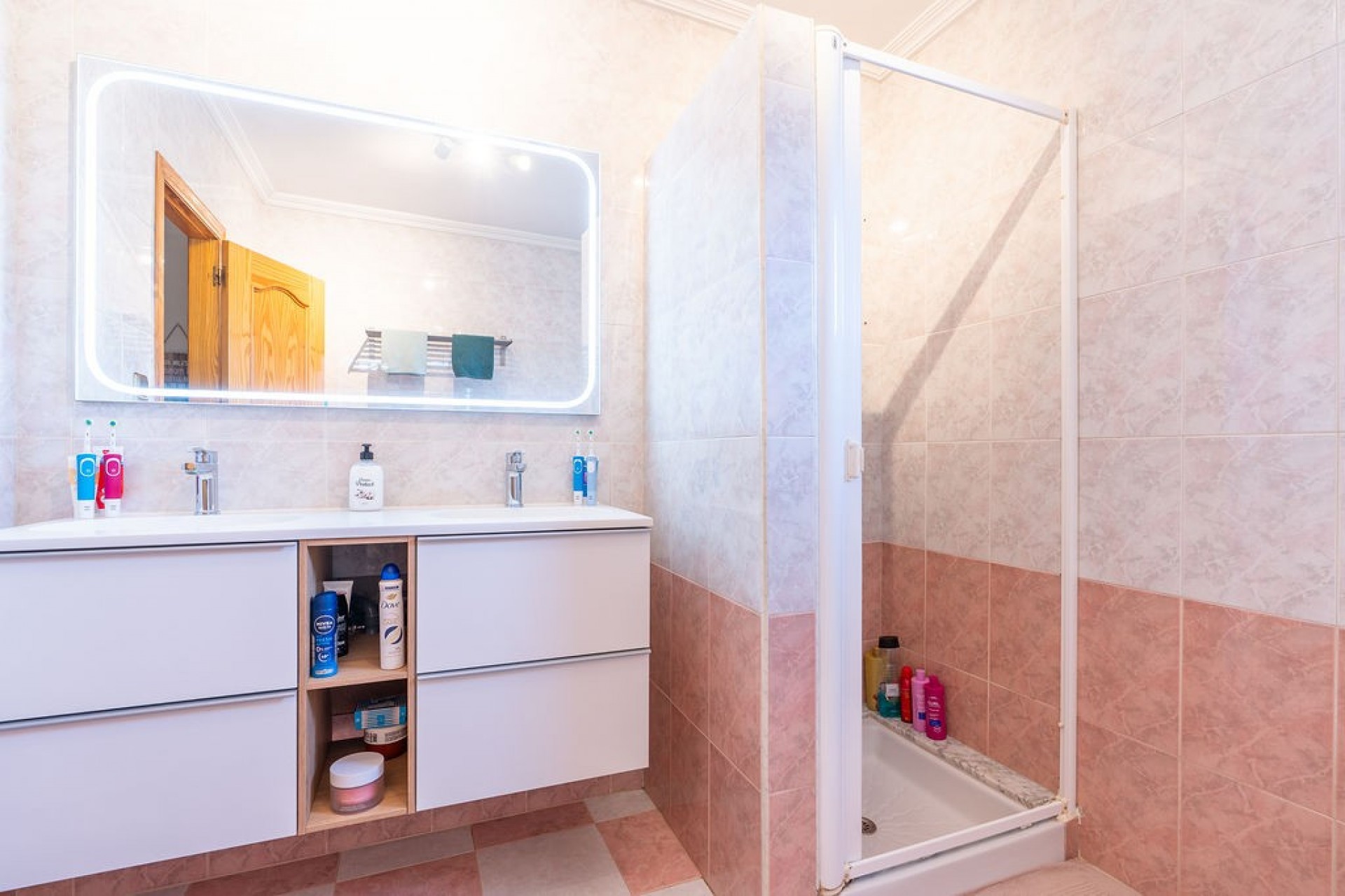 3 Bed, 2 Bath, HouseFor Sale, Hondon De Las Nieves, Alicante