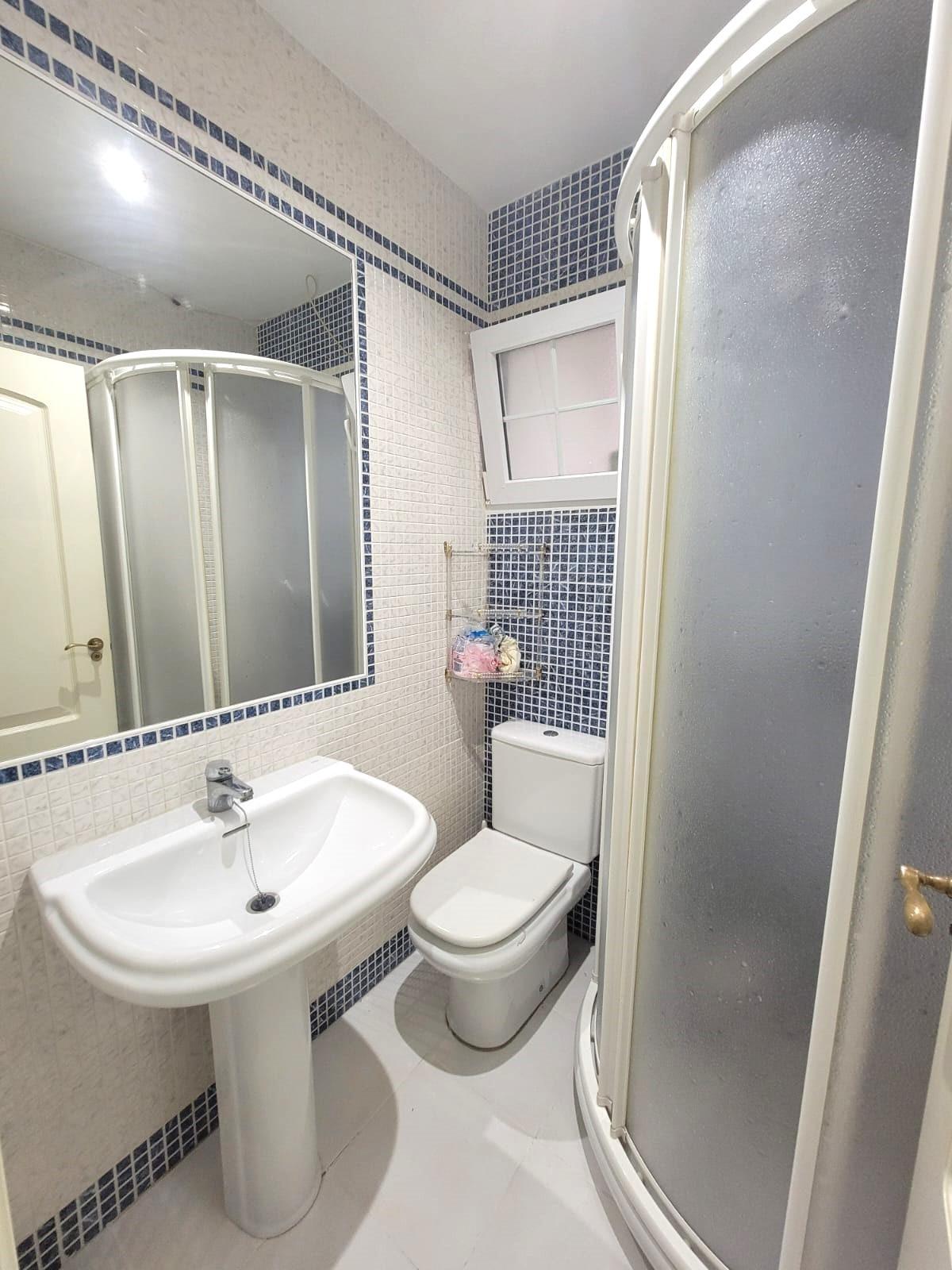 2 Bed, 2 Bath, ApartmentFor Sale, Torrevieja, Alicante