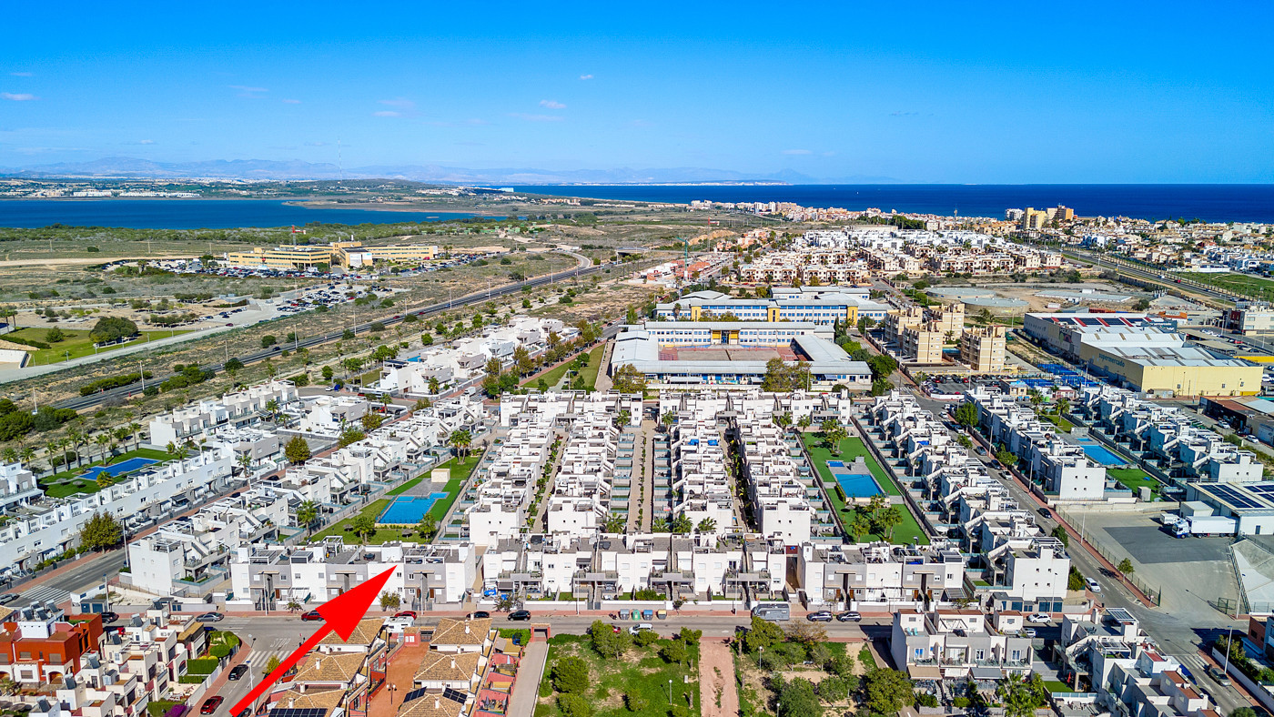 2 Bed, 2 Bath, HouseFor Sale, Torrevieja, Alicante