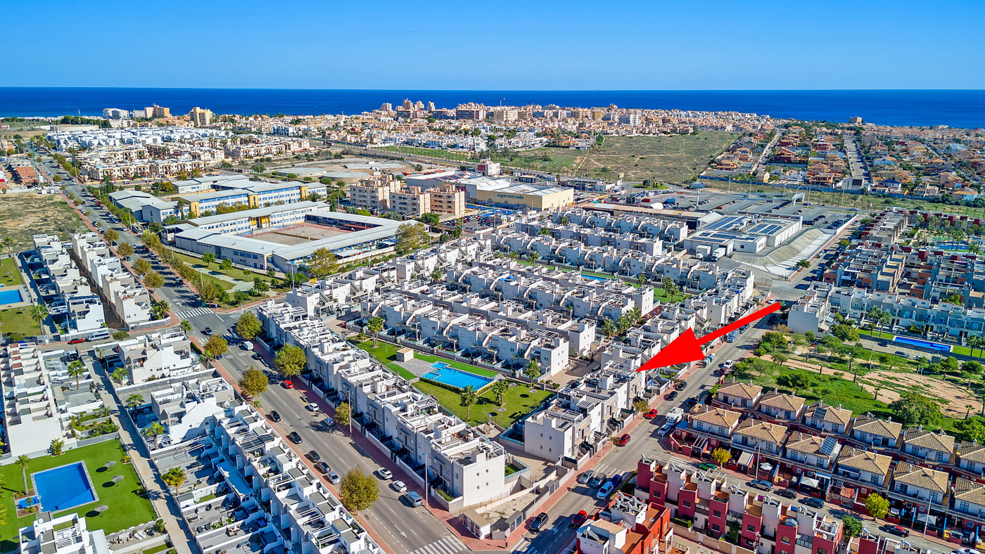 2 Bed, 2 Bath, HouseFor Sale, Torrevieja, Alicante