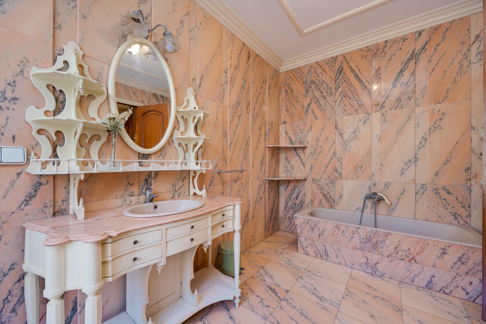 12 Bed, 9 Bath, HouseFor Sale, Callosa De Segura, Alicante