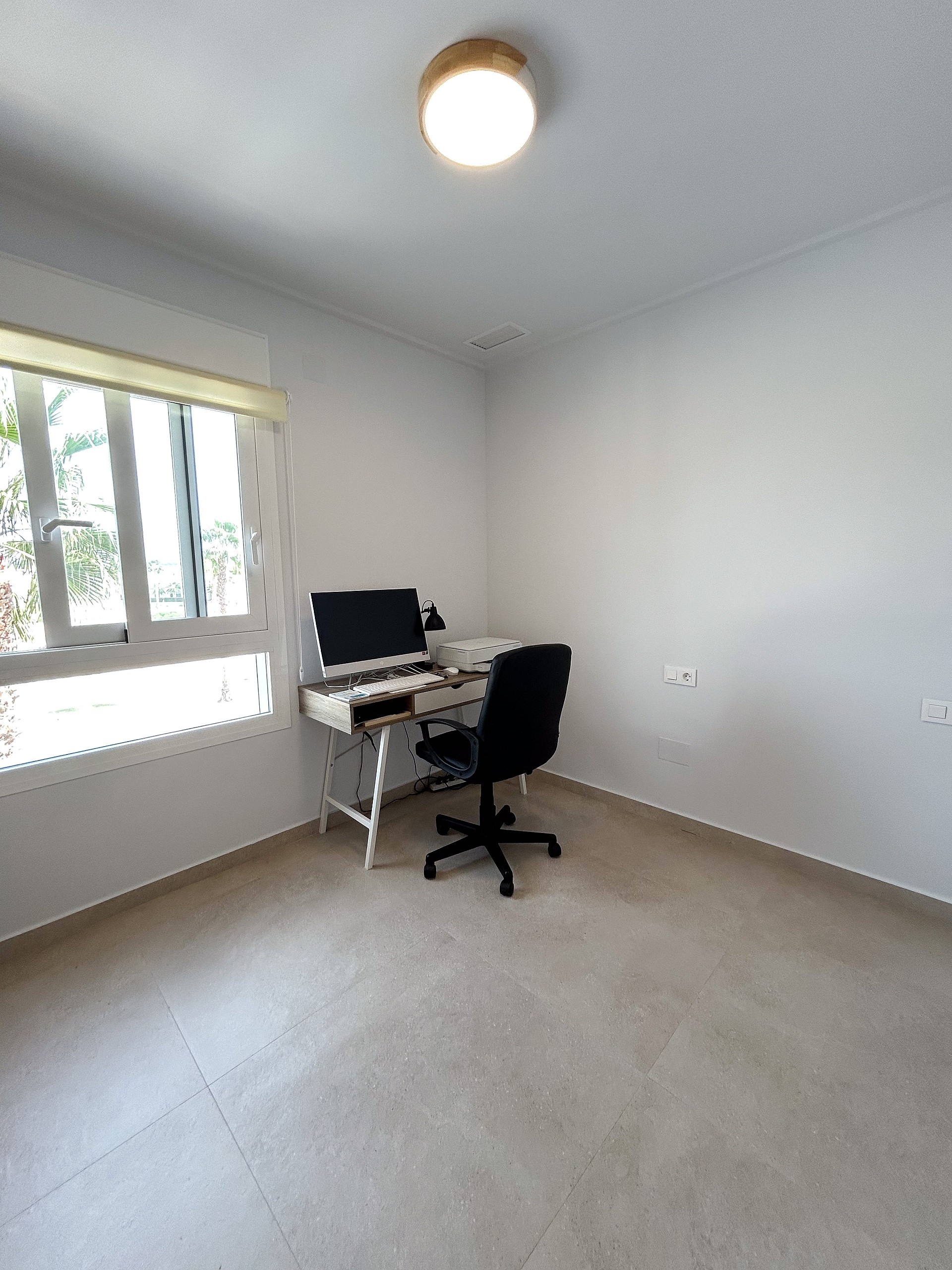 3 Bed, 2 Bath, ApartmentFor Sale, El Raso, Alicante