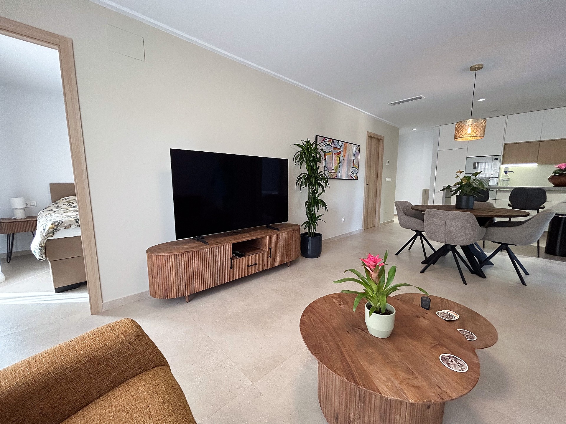 3 Bed, 2 Bath, ApartmentFor Sale, El Raso, Alicante