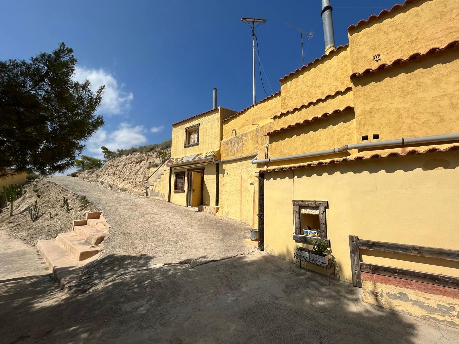 3 Bed, 1 Bath, HouseFor Sale, Abanilla, Murcia