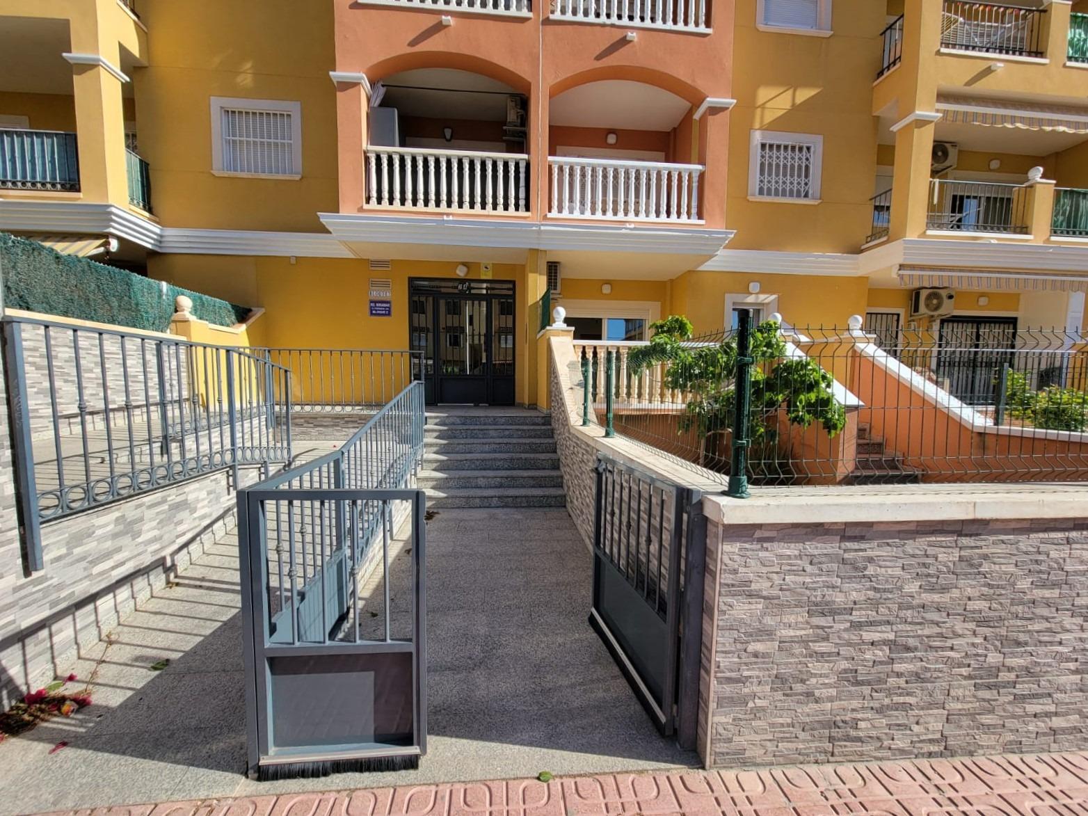 1 Bed, 1 Bath, ApartmentFor Sale, Torrevieja, Alicante