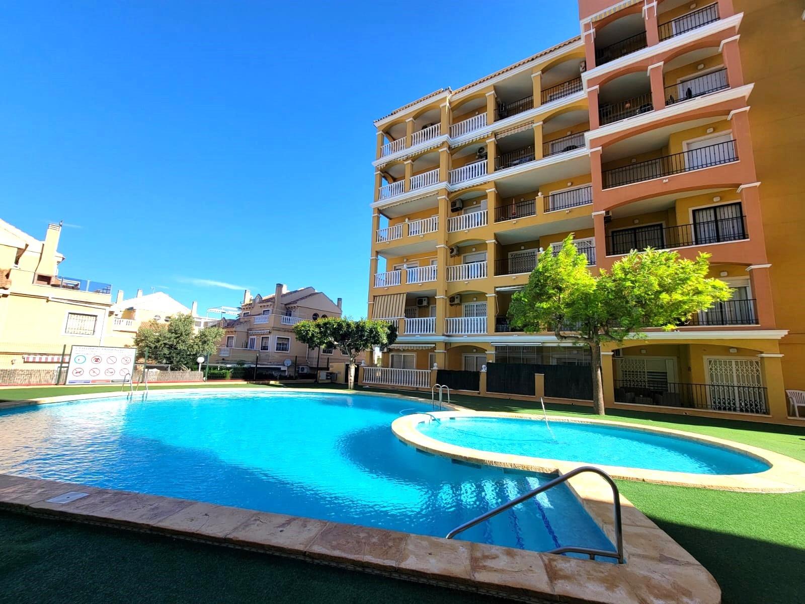 1 Bed, 1 Bath, ApartmentFor Sale, Torrevieja, Alicante