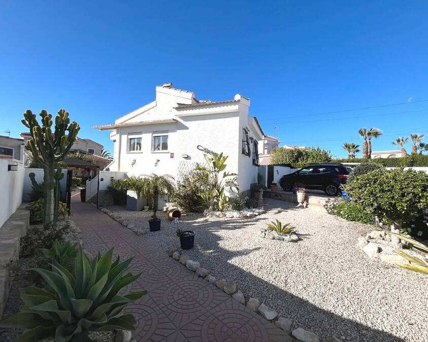 3 Bed, 2 Bath, HouseFor Sale, Ciudad Quesada, Alicante