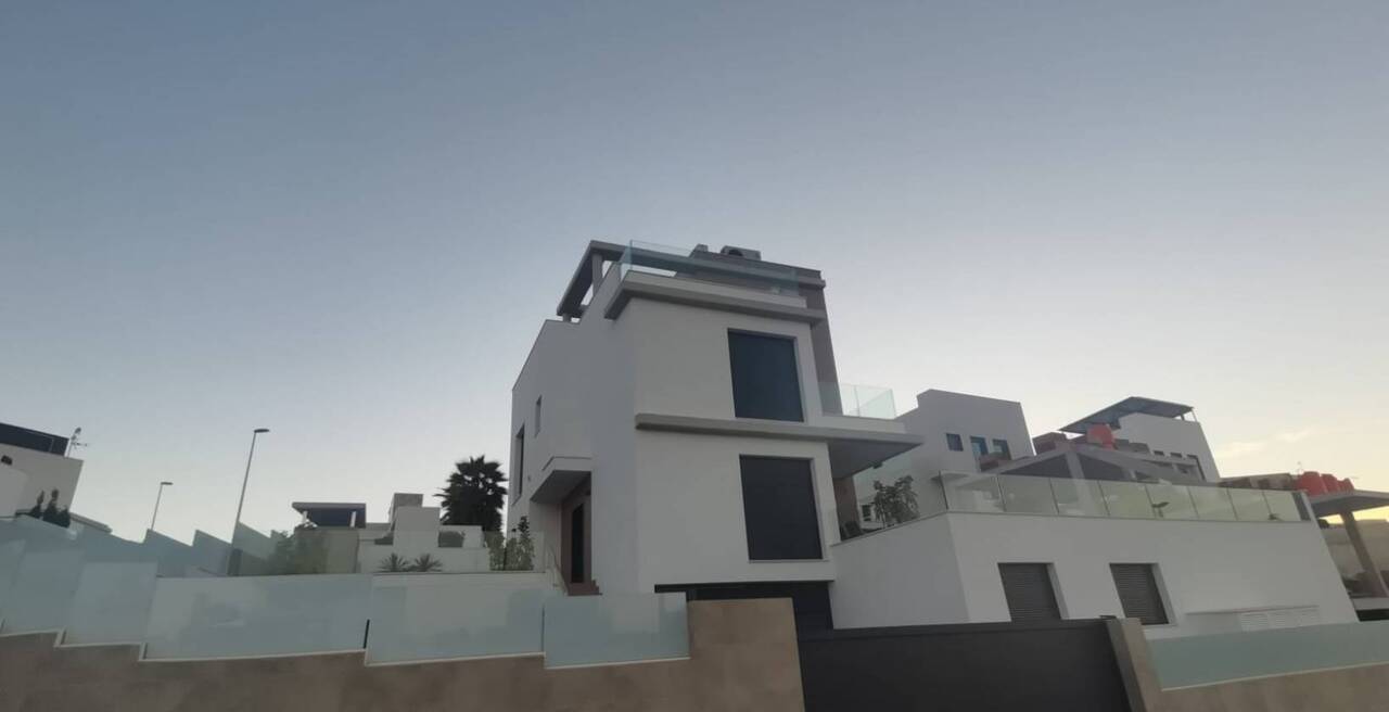 6 Bed, 5 Bath, HouseFor Sale, Campoamor, Alicante