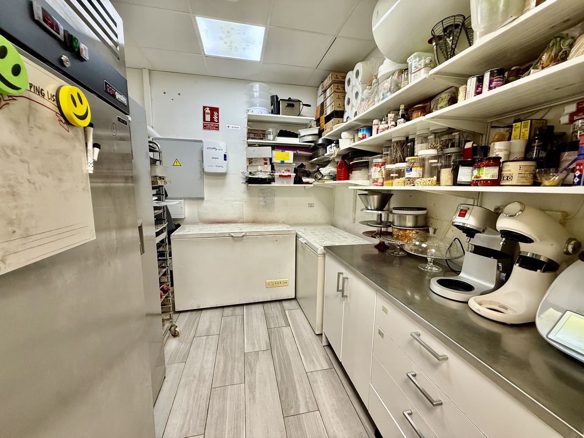 Commercial Property, For Sale