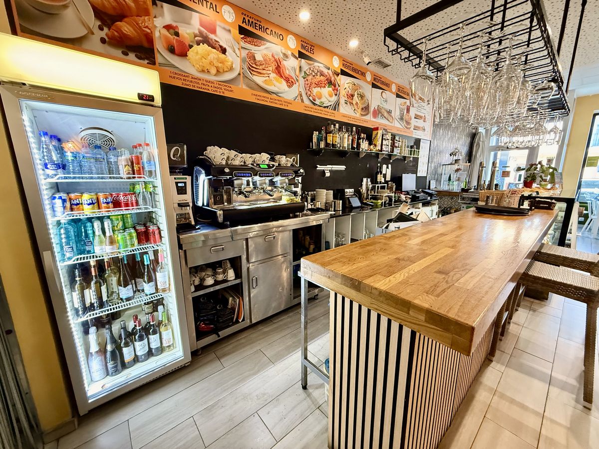 Commercial Property, For Sale