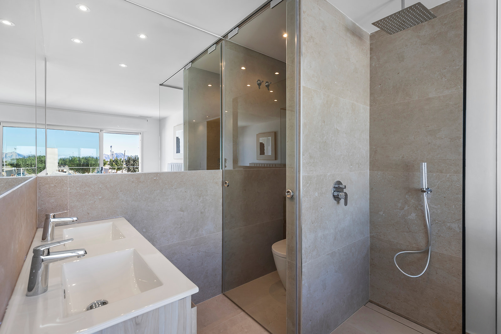 3 Bed, 2 Bath, ApartmentFor Sale, Dolores, Alicante