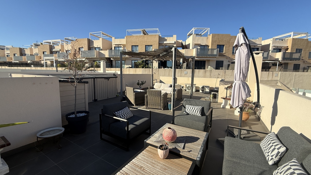 3 Bed, 2 Bath, HouseFor Sale, La Zenia, Alicante