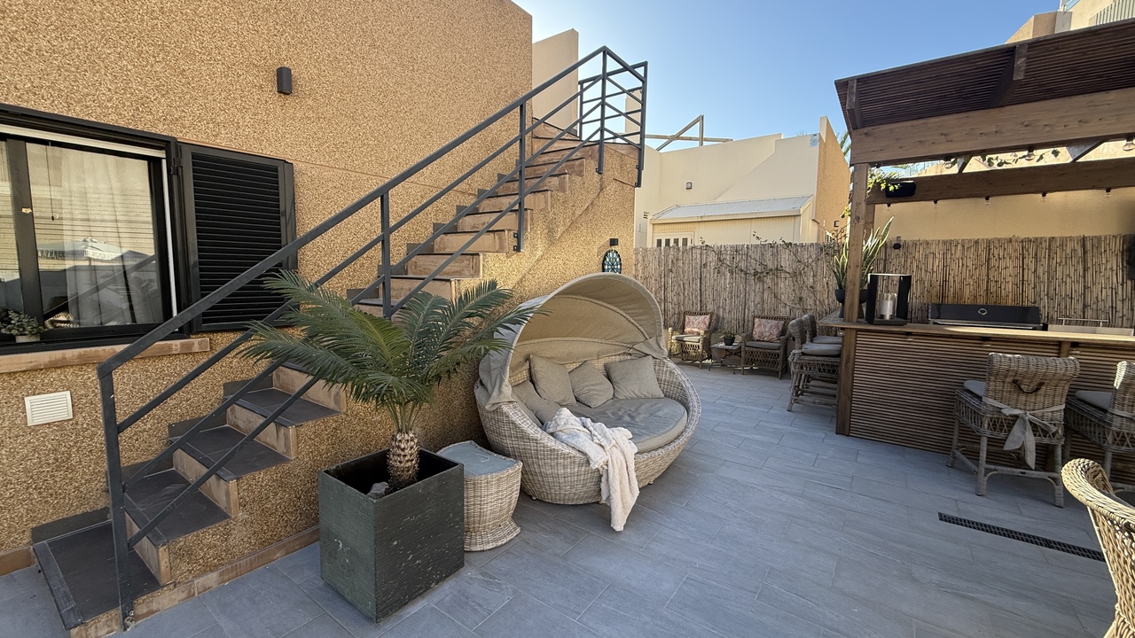 3 Bed, 2 Bath, HouseFor Sale, La Zenia, Alicante