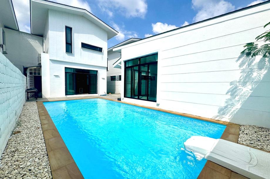 4 Bed, 3 Bath, HouseFor Sale, Chalong, Phuket